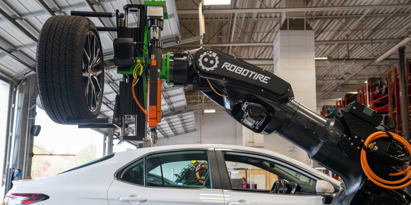 RoboTire-Installs-First-Revolutionary-Tire-Changing-System-Discount-Tire
